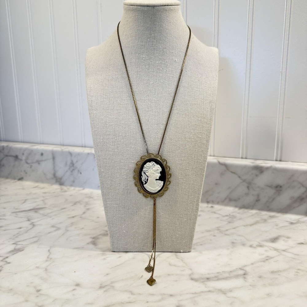 Vintage Gold Tone Black Plastic Cameo Bolo Lariat Slide Chain Necklace